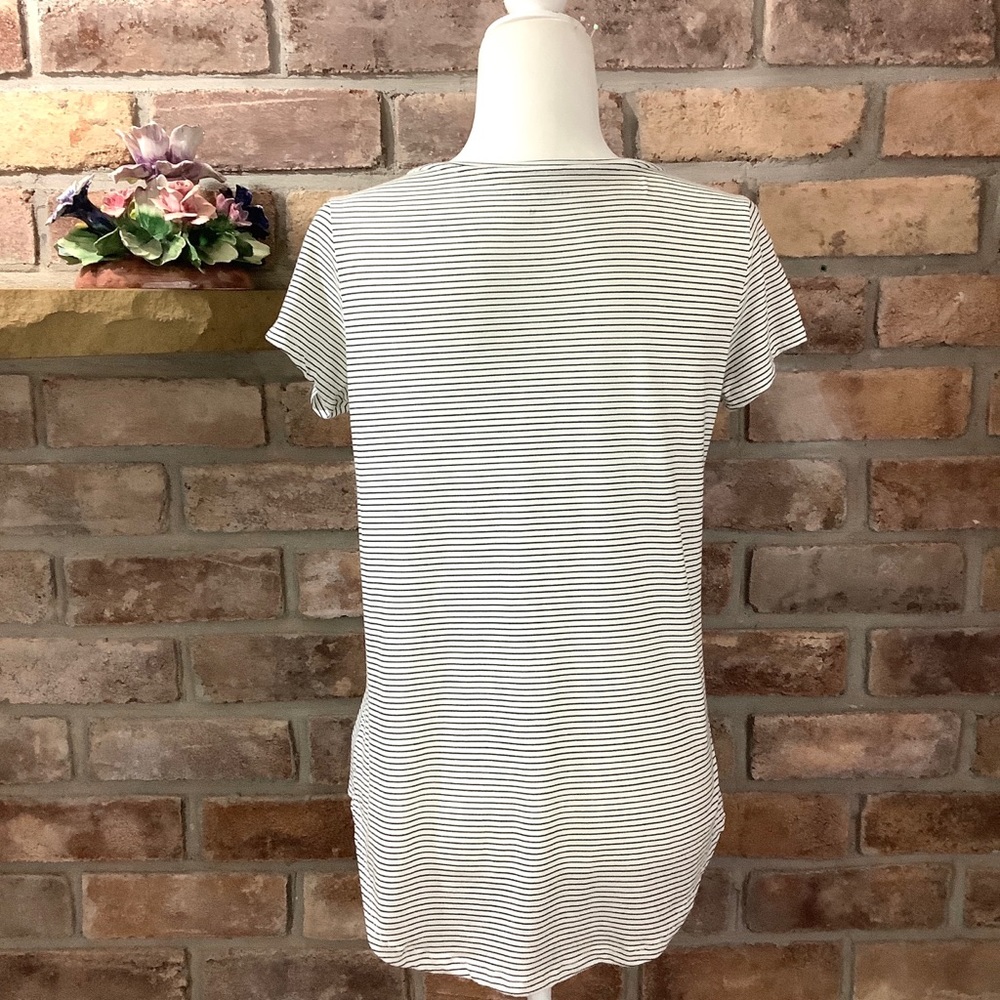 LUCKY BRAND Black-Striped Fearless Female Graphic Tee-Shirt 187 - Picture 3 of 10